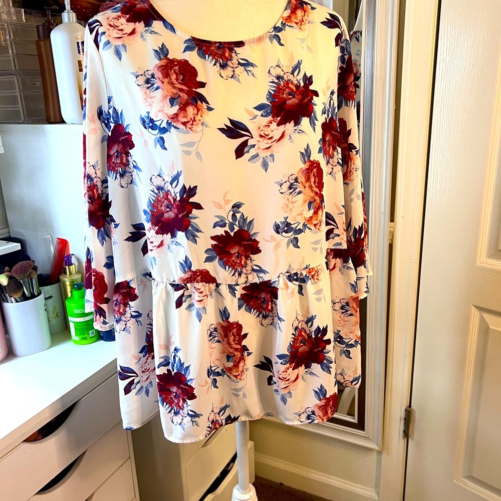 Faded glory xl floral top 3/4 sleeve peplum 0146